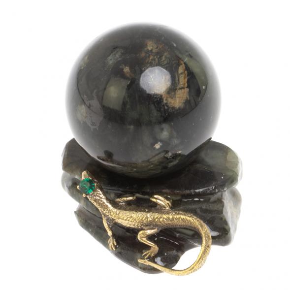 Шар 4,5 см на подставке &amp;quot;Ящерица&amp;quot; из лабродарита 126880