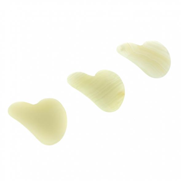 Скребок гуаша для лица из оникса 8х0,5х6 см 128828