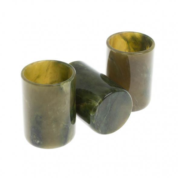 Набор их 3 стопок из нефрита 4х5,5 см 50 мл 129281