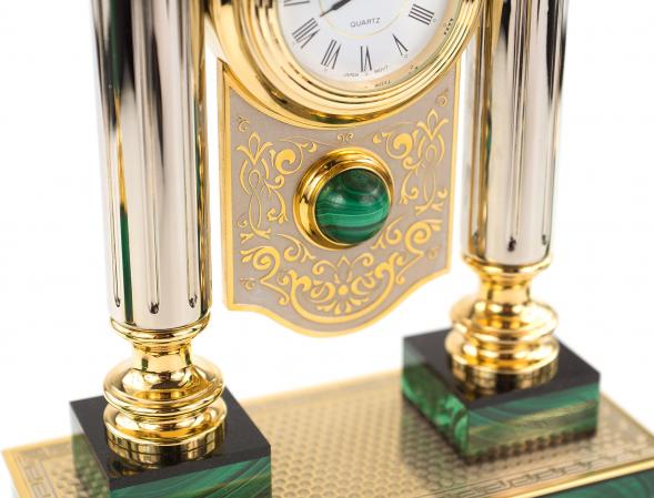 Каминные часы с подсвечниками из малахита 120871