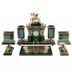 Письменный набор "Георгий Победоносец" из малахита Златоуст