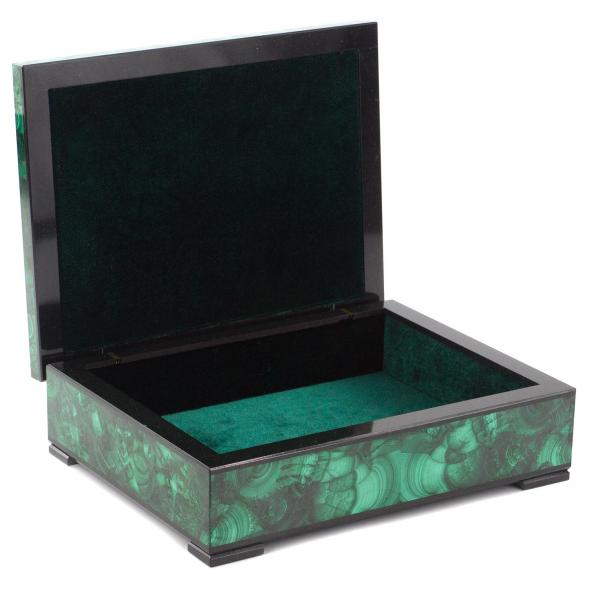 Каменная шкатулка из малахита &amp;quot;Колье&amp;quot; 18х13х5 см 120486