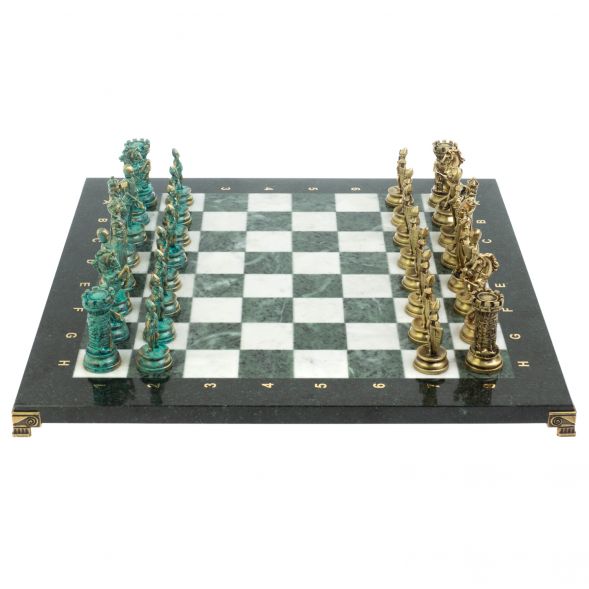 Шахматы &amp;quot;Средневековые рыцари&amp;quot; фигуры бронза / патина 44х44 см мрамор змеевик 128394