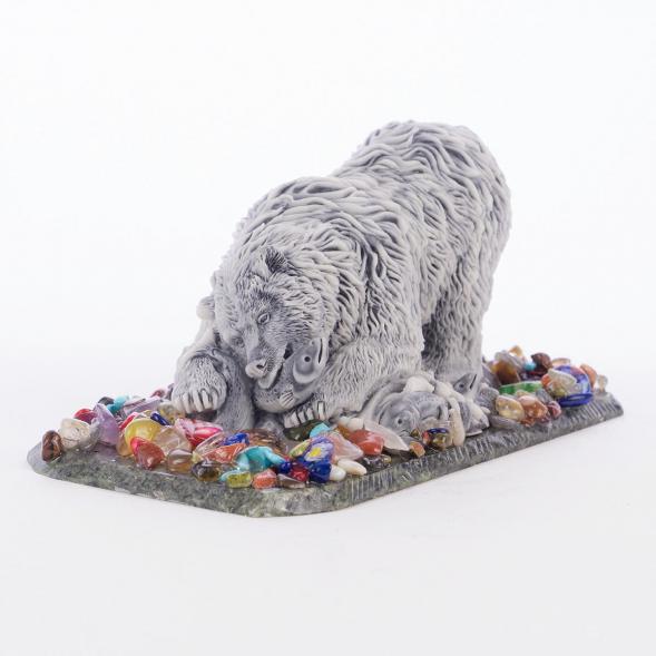 Сувенир из мрамолита &amp;quot;Медведь большой с рыбой №1&amp;quot; 118987