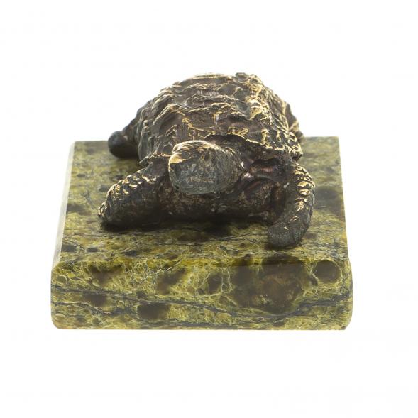 Статуэтка из бронзы &amp;quot;Черепаха №3&amp;quot; на подставке из змеевика 124181