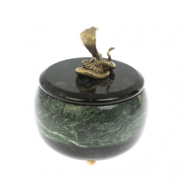 Шкатулка круглая «Кобра» из змеевика 128077