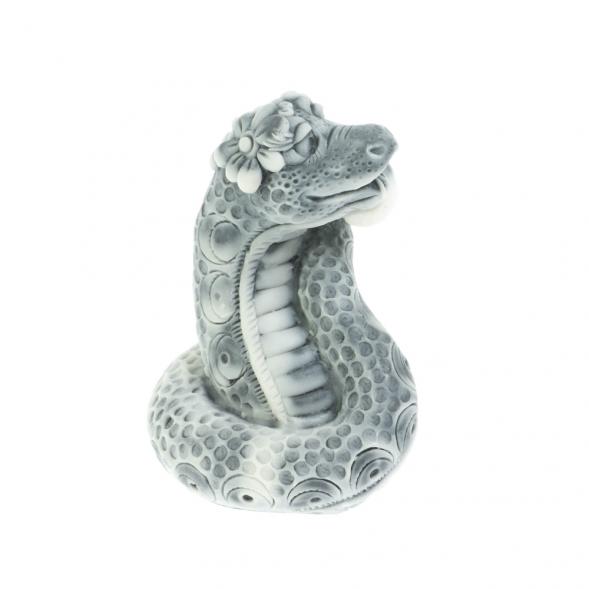Статуэтка «Змея-девочка (шарж)» из мраморной крошки 128156
