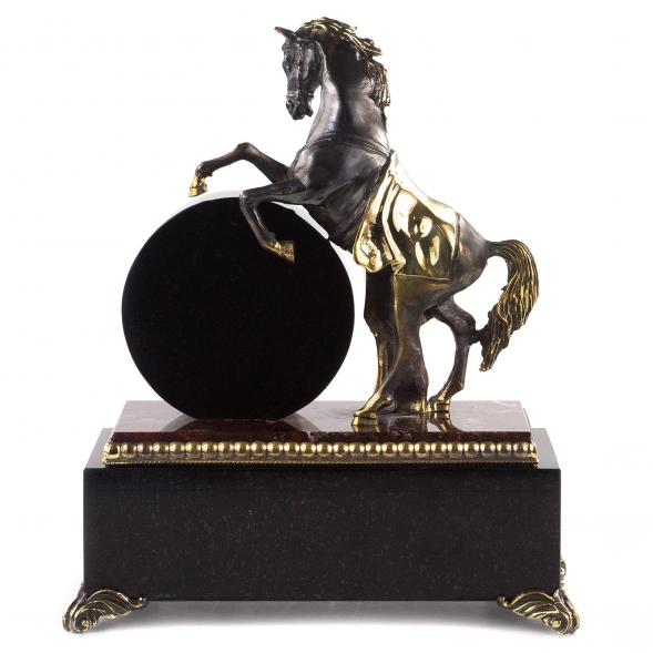 Часы со шкатулкой &amp;quot;Вздыбленный конь&amp;quot; бронза камень креноид 120839