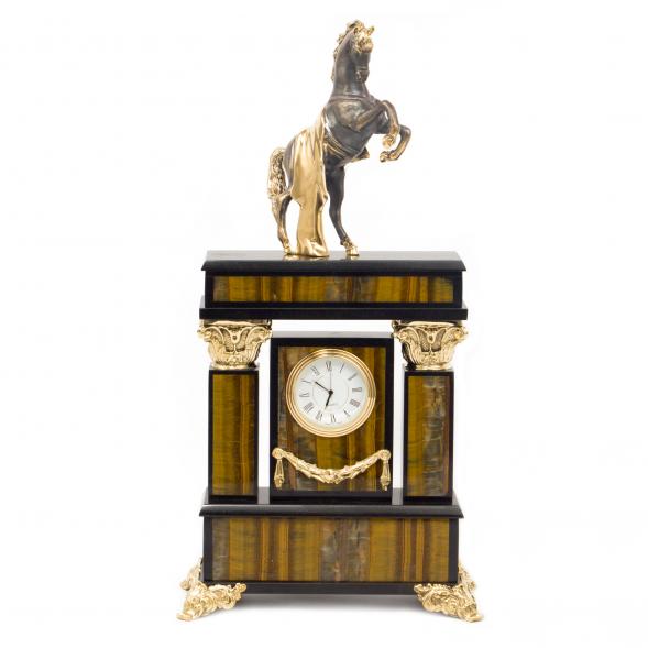 Часы &amp;quot;Конь с попоной&amp;quot; тигровый глаз 115042