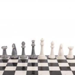 Шахматы "Стаунтон" из мрамолита 40х40 см белый мрамор / змеевик