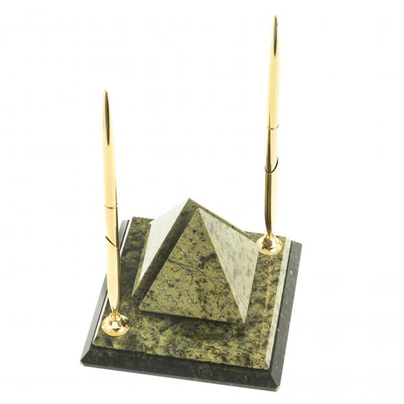 Визитница &amp;quot;Пирамида&amp;quot; из змеевика 12,5х12,5х10 см 122820