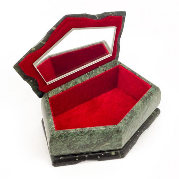 Шкатулка &amp;quot;Корона&amp;quot; малая змеевик 14,5x7x7,5 см 112312