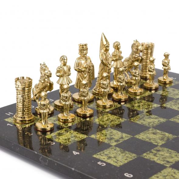 Шахматы подарочные &amp;quot;Камелот&amp;quot; из бронзы и змеевика 40х40 см 118058