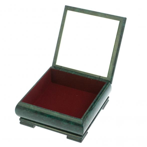 Шкатулка &amp;quot;Хозяйка медной горы&amp;quot; из змеевика 18х18хх8 см 128337