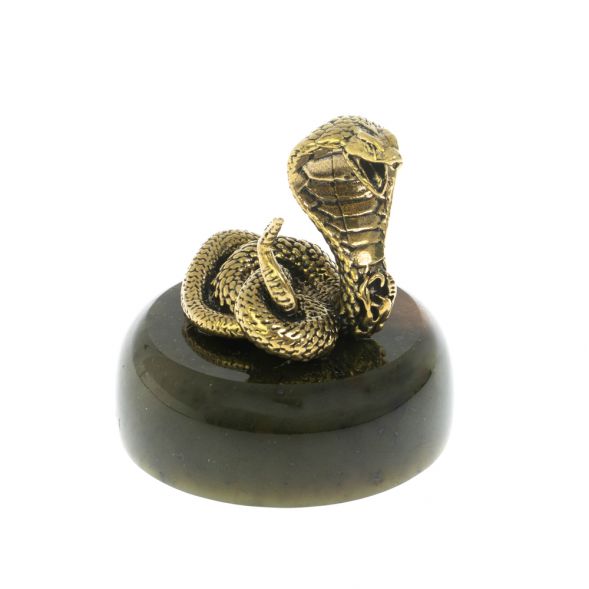 Статуэтка «Кобра» на подставке нефрит 128632