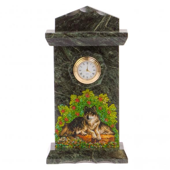 Часы &amp;quot;Волки&amp;quot; змеевик 118103