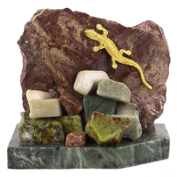 Сувенир &amp;quot;Ящерица на скале&amp;quot; змеевик лемезит 120589