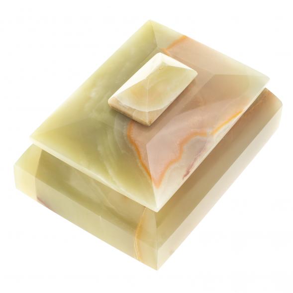 Шкатулка из оникса прямоугольная 10,3х7,5х6,7 см (3х4) 123948