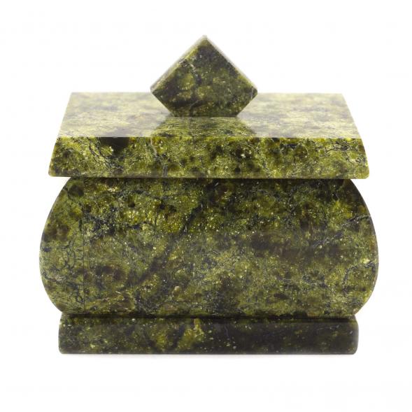 Шкатулка из змеевика 6,8х5х6,3 см 120978