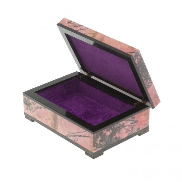 Шкатулка из камня родонит 12х8х4,5 см 127161