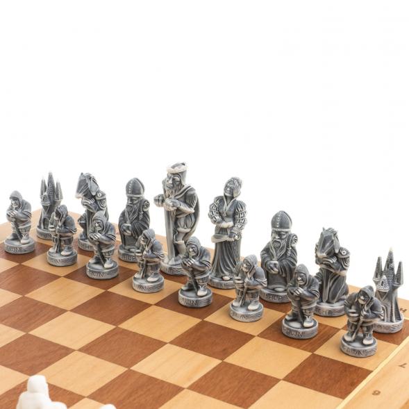 Шахматный ларец &amp;quot;Средневековье&amp;quot; доска бук 43,5х43,5 см 123763