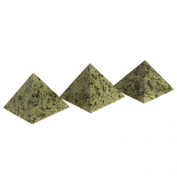 Пирамида 7,5х7,5х6,5 см камень змеевик 113788