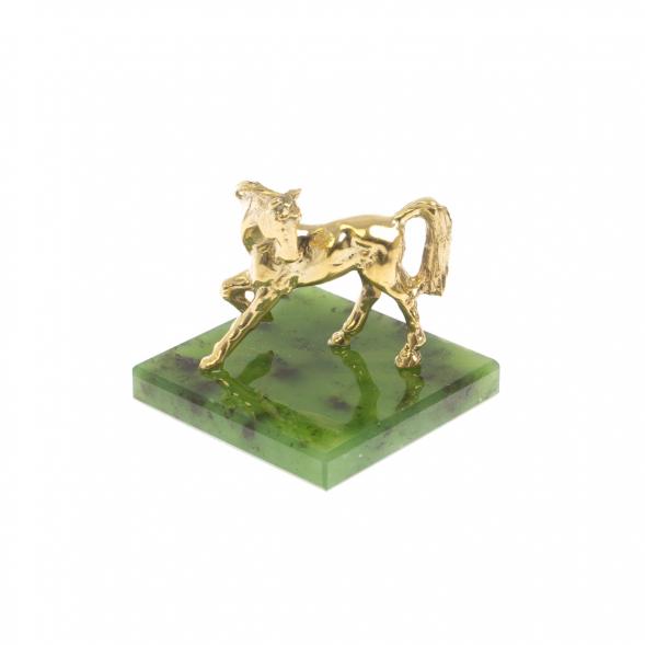 Статуэтка &amp;quot;Лошадка&amp;quot; на нефрите 3,5х3,5х3,5 см 129986