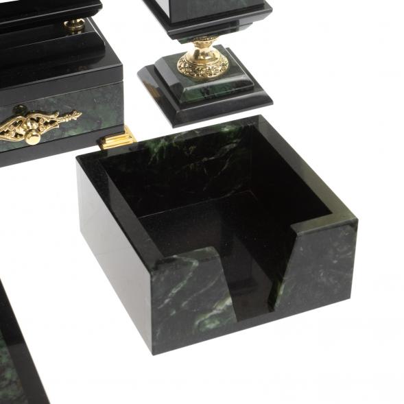 Настольный набор &amp;quot;Георгий Победоносец&amp;quot; из нефрита 127089