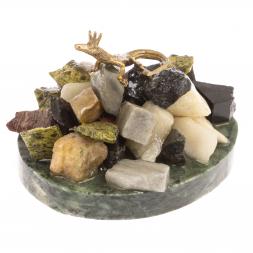 Сувенир "Ящерица на горке" из камня и бронзы