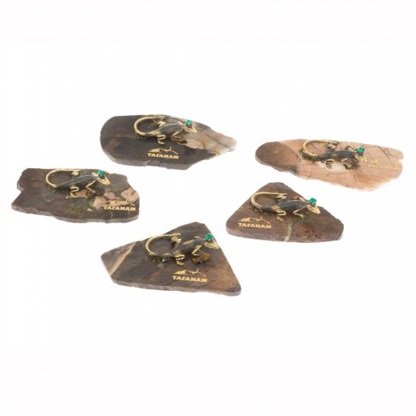 Сувенир &amp;quot;Таганай. Ящерица&amp;quot; на камне из яшмы 129989