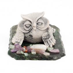 Сувенир из мрамолита "Сова сидит"