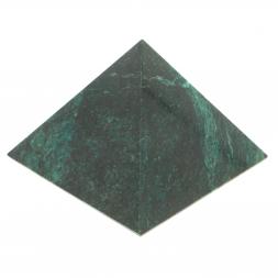 Пирамида 7х7х6 см камень змеевик