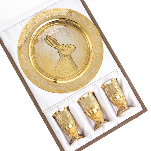 Подарочный набор &amp;quot;Заяц&amp;quot; тарелка и 3 стопки перевертыша Златоуст 123689