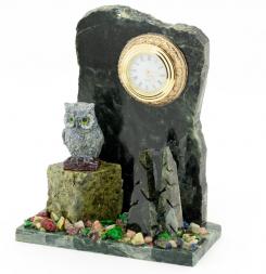 Настольные часы "Сова на скале" камень змеевик