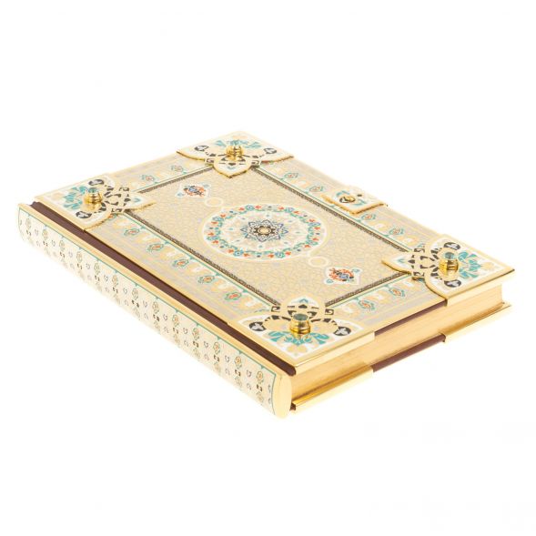 Коран на арабском языке в позолоченном окладе с четками 127574