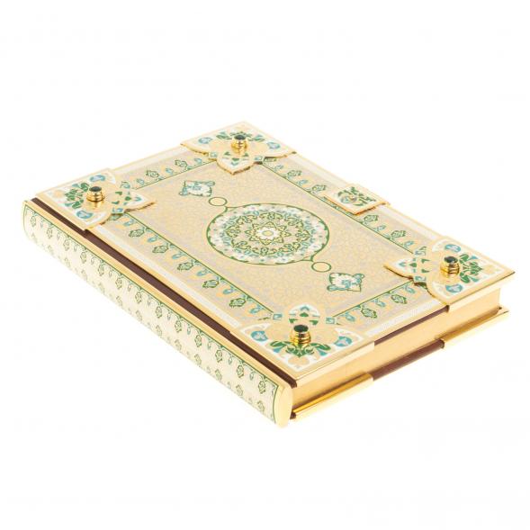 Подарочный Коран на арабском языке с четками 127575