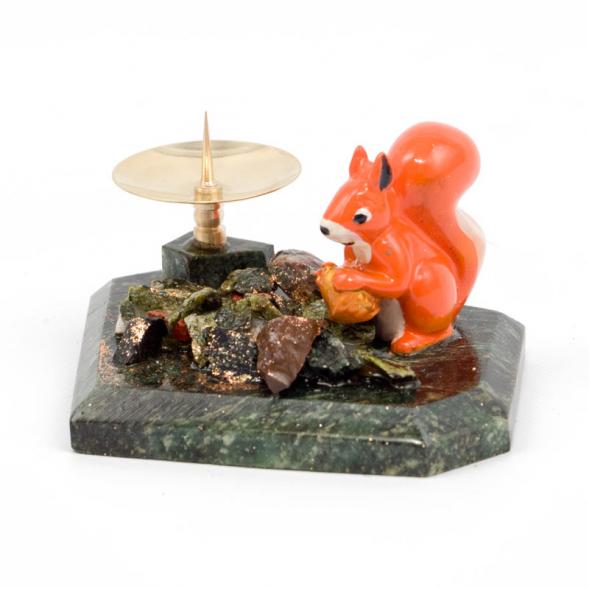 Подсвечник &amp;quot;Белка с орехом&amp;quot; из змеевика 116359