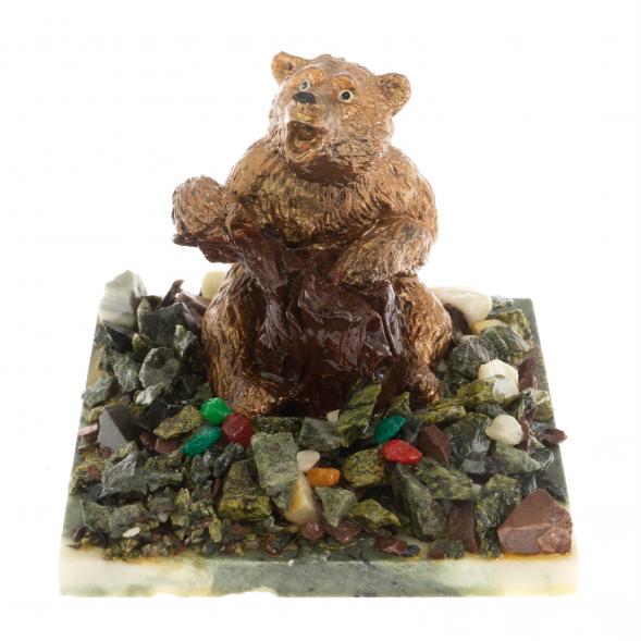 Сувенир &amp;quot;Медведь, играющий на пне&amp;quot; змеевик 116524