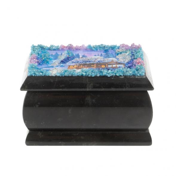 Шкатулка &amp;quot;Домик в зимнем лесу&amp;quot; змеевик 10х6,5х6 см 127266