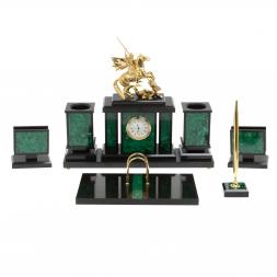 Настольный набор &amp;quot;Георгий Победоносец&amp;quot; из малахита