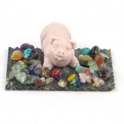 Сувенир "Поросенок играет" из мрамолита