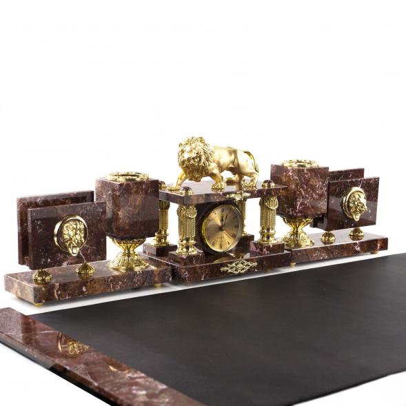 Письменный набор &amp;quot;Рычащий лев&amp;quot; с настольным ковриком 121011