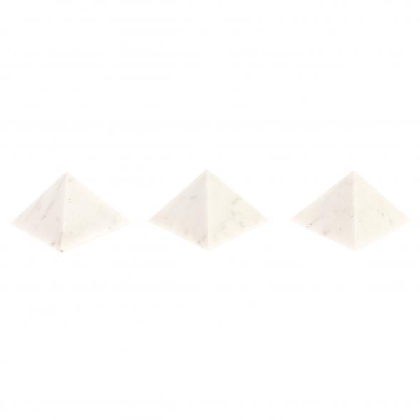 Пирамида 6х6х5 см из белого мрамора 126422