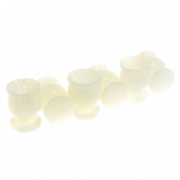 Набор рюмок из белого оникса 4х5 см 6 шт в футляре (1,5х2) 129199