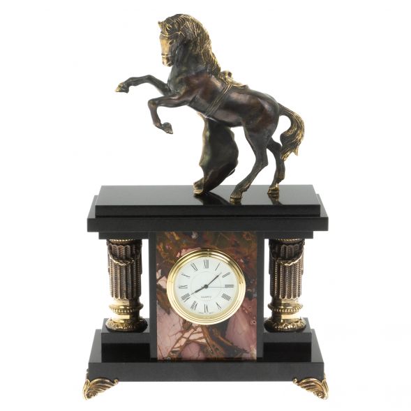 Часы &amp;quot;Конь с попоной&amp;quot; из яшмы 129276