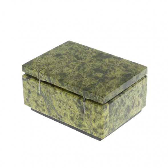 Шкатулка малая из змеевика 9,5х7х5 см 129121